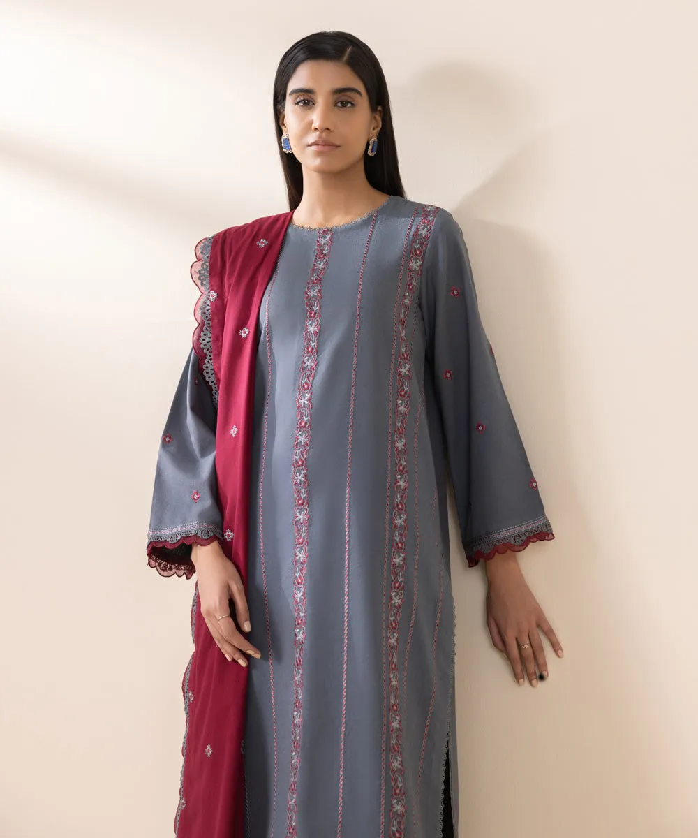 3 Piece - Embroidered Karandi Suit