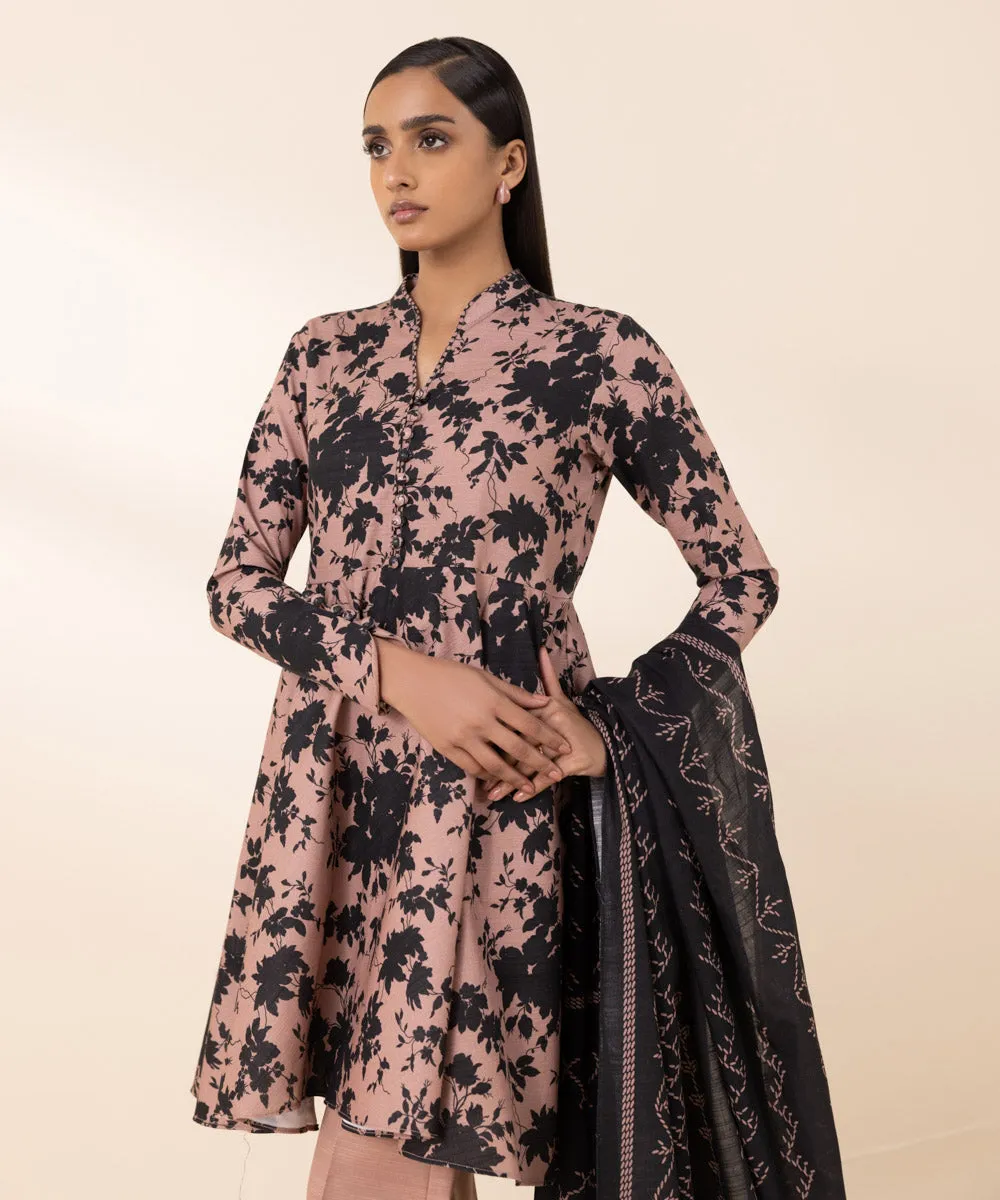 3 Piece - Printed Light Khaddar Suit