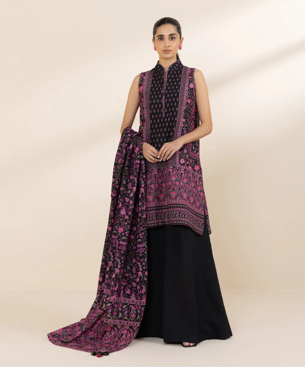 3 Piece - Printed Light Khaddar Suit