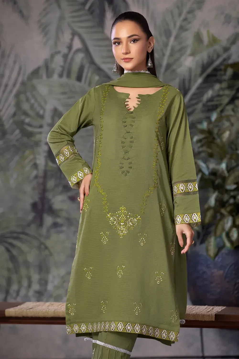 3PC Embroidered Unstitched Cambric Suit KSDE-2833