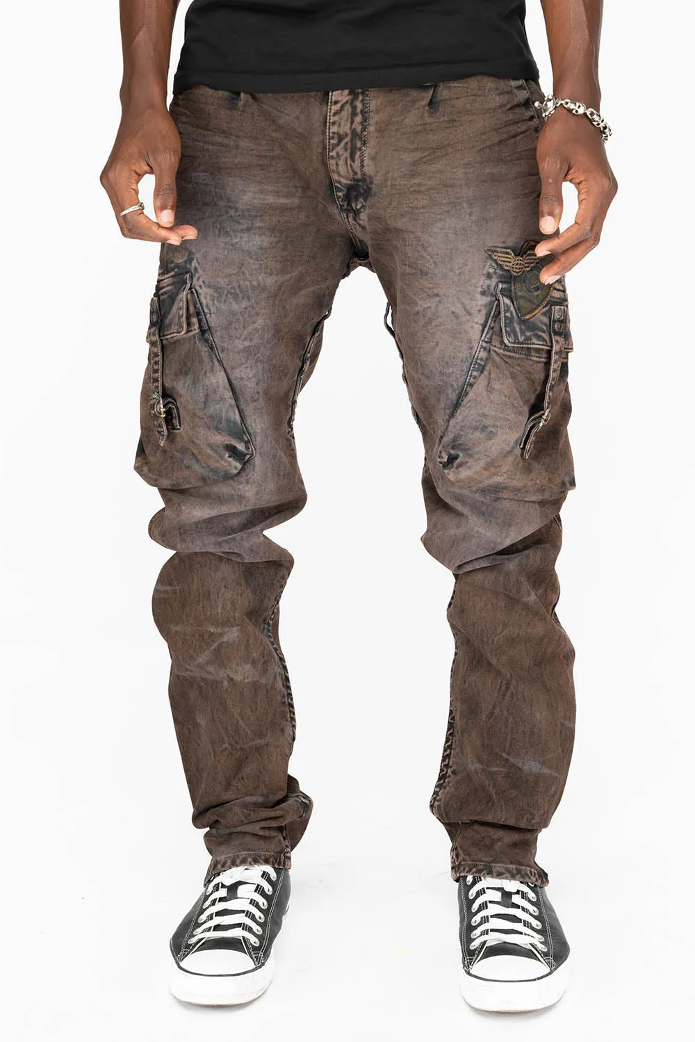 MENS MILITARY STYLE CARGO PANTS IN WOOD BROWN THUNDER WASH WITH PATCH