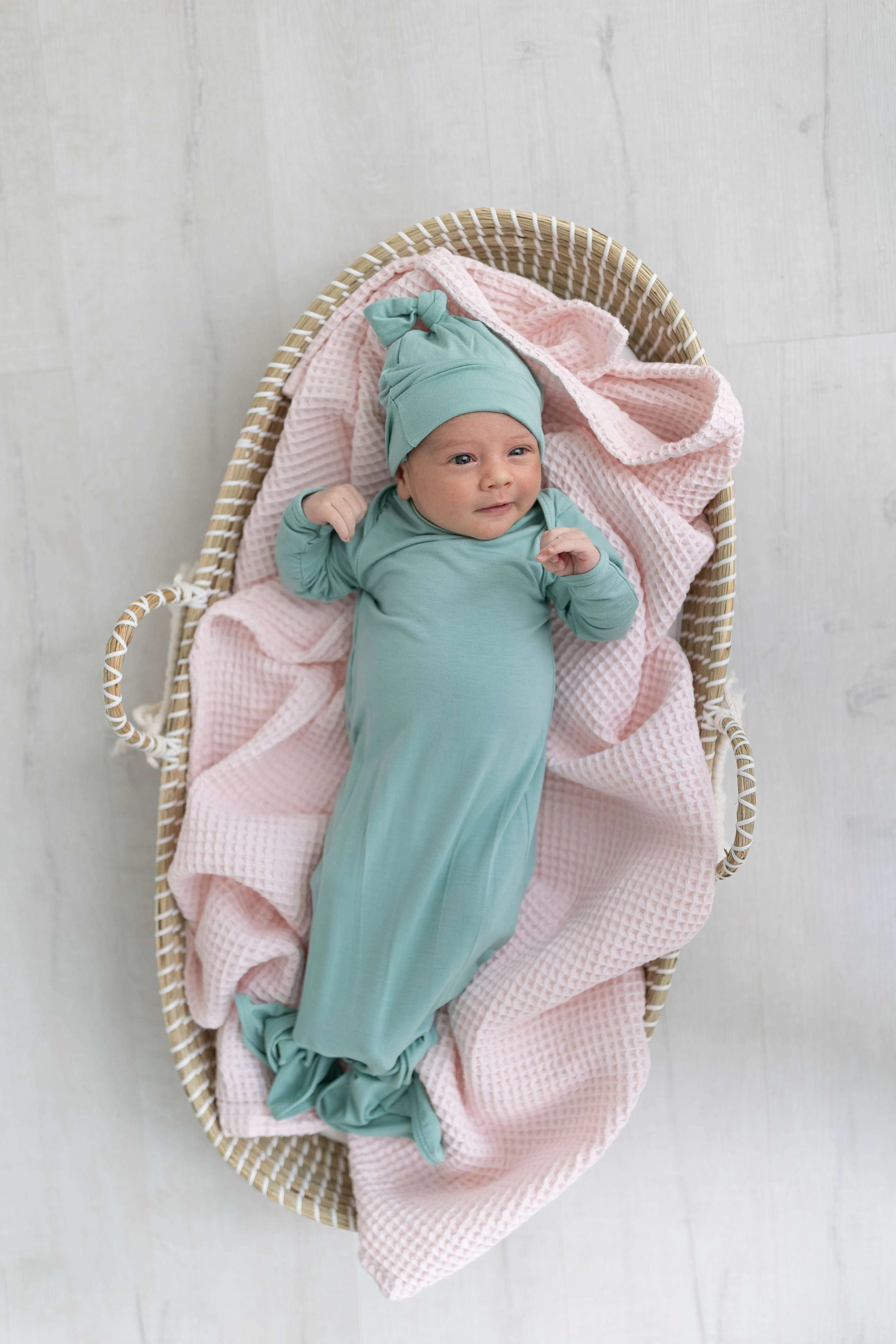 Newborn Knotted Baby Gown and Hat Set