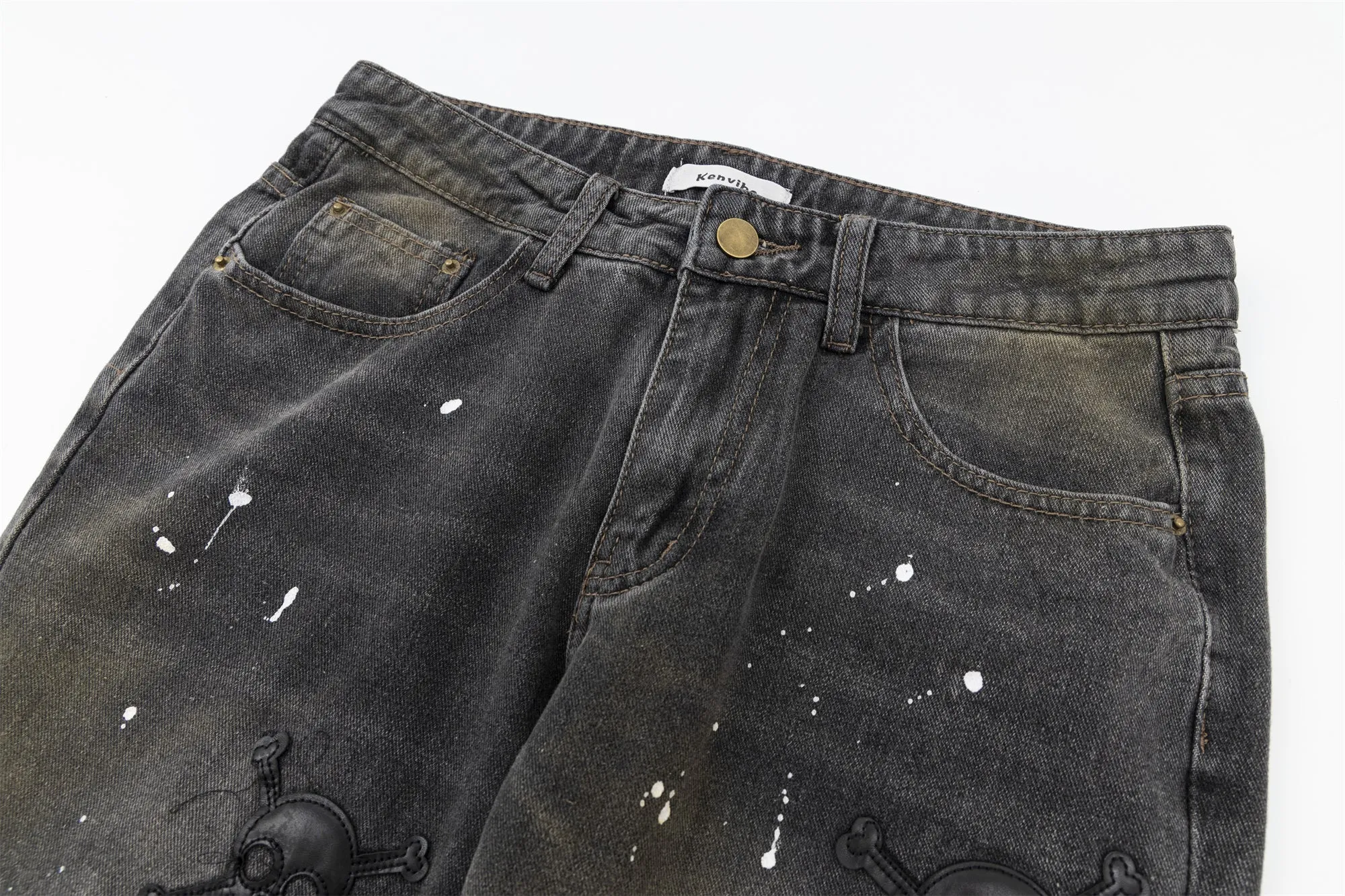 Skull Graffiti |  Patterned Vintage Streetstyle Jeans