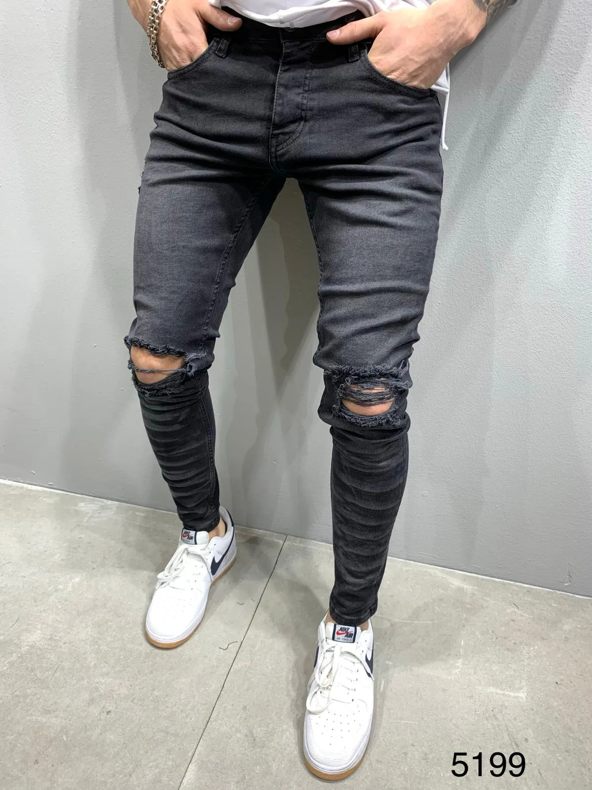 Sneakerjeans Black Skinny Ripped Jeans AY794